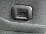後部座席にもUSB電源ソケットが付いています☆