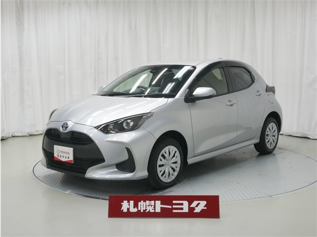 ヤリス 1.5 ハイブリッド X E-Four 4WD 