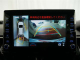 バックガイドモニターで、後方を確認しながら安心して駐車することができます。運転初心者も熟練者も必須の機能ですよ!