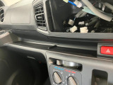 納車後もお客様の快適なカーライフをしっかりサポートさせていただきます!滋賀県内に13か所ある滋賀ダイハツの店舗にはサービス工場が併設されておりますので、アフターフォローも安心です!