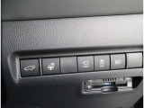 ETC車載器付きです。高速道路の料金所もスムーズに通過できます。