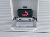 ボタンを押すだけでヘルプネットセンターに繋がります。※無償でご利用できる期間には限りがあります。サービスの詳細は販売店スタッフまでお尋ねください。