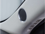 【BOSEサウンド】BOSE社との共同開発により室内空間に最適な音響チューニングを施し、クリアで臨場感のあるダイナミックサウンドをお楽しみいただけます。