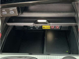 ■置くだけ充電/USB-C!