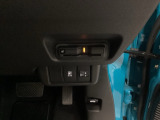 ビルトインタイプの【ETC】で見た目もスッキリ。高速道路の利用にとても便利です。