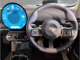 ミニ独特のゴーカートフィーリングと呼ばれる軽快なハンドリングはAT車、MT車のどちらでも楽しめます。