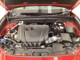 法定12ヶ月点検。最新の自動車技術に対応したマツダ資格を持った整備士が厳選された部品を使い、しっかりと丁寧に点検・整備します。
