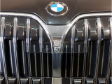 BMWのオートライトは積極的にライトをつけることにより、自車の存在を周囲に向けアピールいたします。それは安全性への配慮でもあります。