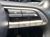 MRCC(マツダレーダークルーズコントロール)は先行車との車間を維持しながら追従走行を行い、長距離でのドライバー負担を軽減させてくれます。
