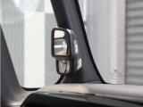◆サイドビューサポートミラー◆車の左前の見ずらい所・助手席側のドアの下あたりの見づらい所を映すから、駐車がずっとラクになります。