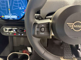 弊社在庫車両はすべて、入庫段階での客観的且つ厳正な車両チェック(第3者機関日本査定協会による査定)を実施しております。メーター改ざん車、修復歴車などは一切ございませんので、どうぞご安心くださいませ。