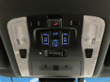 運転席天井部のサテライトスイッチです。