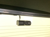自社整備工場で点検整備をおこなってからお渡ししています。車検が残っている場合は『12ヶ月点検整備』を、車検整備付きの場合は『車検整備』をおこないます。整備費用は車両本体価格に含まれています。