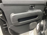 パワーウィンドウのスイッチです!