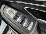 当社の納車前点検・サービスの内容は、車検点検・法定12ヶ月定期点検・油脂類の点検及び交換・バッテリーの点検及び交換等を行い、良好な状態にてご納車させていただきます。