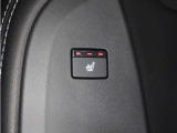 リア左右席にもシートヒーターが付いております。