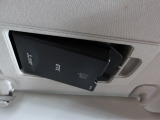 マツダ純正スマートインETC装備!サンバイザーの裏に車載器をスッキリ収納!ワンプッシュでETCカードの出し入れも簡単にできます。