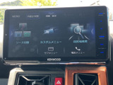 高機能なナビゲーションシステムを搭載。スムーズな操作性と見やすい画面で、快適なドライブをサポートします。
