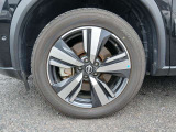 フロント左 タイヤサイズ 235/55R19