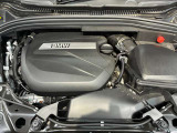 BMWを熟知したメカニックによる100項目の点検・整備を行います。不具合箇所、交換時期に達している部品に関しましては、全て当社負担で交換してからのご納車となります。