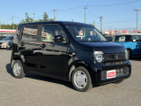 ●仕入れ段階で徹底したチェックを行い、厳しい審査にパスした車だけを展示・販売しています。弊社ではこれをプロチェックと呼び、数十の独自チェック項目に基づき、車の状態を調べ上げています。