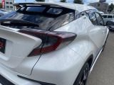 トヨタ C-HR G-T 4WD/ワンオーナー車/寒冷地仕様/純正キー一体型エンジンスターター/フルエアロ/純正ナビゲーション/バックモニター/クルーズコントロール/トヨタセーフティーセンス/