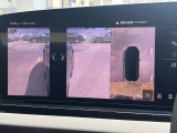 サラウンドビューカメラ装備 車両の4つのカメラから得た映像を合成し、上空から眺めているような映像をモニターに映し出します。車両周辺の歩行者や障害物などの発見に役立ちます。