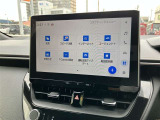 純正ナビを装備。タッチパネル式で使いやすく、お出かけもラクラクです。