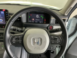 明るく、視認性に優れたメーターで安全運転や燃費管理、車両点検などに役に立つ機能があります ※一部の車種には該当しないものもございます