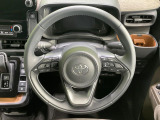 【純正革巻きステアリング】上質な革を使用することで、手にしっかり馴染みとても運転しやすいハンドルです♪