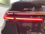 安心のBMW認定中古車は100項目の箇所を徹底的にチェック致します。機械的な箇所や電気系、コンピューターなどをご納車前に点検し、交換基準に達した部品は全て新品に修理返品した後にご納車致します。