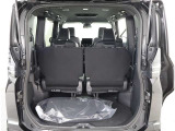 広々としたラゲージスペースを備えています。大きなものや長さのある荷物もしっかりと積み込めます。