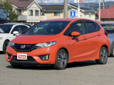当店は常時100台の在庫を展示しており、県内随一規模のハイブリッドカー専門店です。