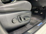 パワーシート搭載。微妙な調整が手軽にでき、ピッタリのポジションで運転することが可能です。
