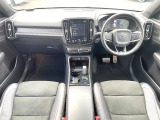 XC40 T4 AWD Rデザイン 4WD 