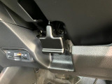 延長保証につきましてはお求めいただく車両によって保証料が異なりますので、当店スタッフまでお気軽にお問い合わせくださいませ。