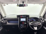 見通しのよいすっきりとした視界で、誰でも運転しやすいです。運転のしやすさは疲れにくさにも繋がりますよ♪