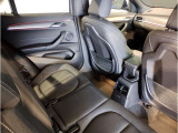 【エアバック】BMWのエアバックやその他の安全装備は、互いに補完しあう事で徹底した安全性を貫きます。万一の事故の際にそれぞれ最適な保護を提供してくれます!