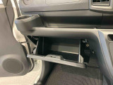 納車前にはプロのメカニックが点検、整備を行いますので安心してお乗り頂けます!!