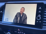 停車時にTVを視聴できる機能。お子様の送り迎え時など、ちょっとした待ち時間も有効活用できます。