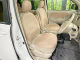 運転席シート廻りは使用感も少なく、良好な状態となっています。丁寧に使われていたことがよくわかりますね。