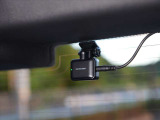 ドライブレコーダーも装着されています。交通事故やあおり運転の証拠品としてドライブレコーダーの映像が提出されています。ご自身や家族の安全を守るためにも必要なアイテムです★☆★☆