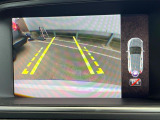 【パークアシスト・カメラ】駐車時に後方がリアルタイム映像で確認できます。大型商業施設や立体駐車場での駐車時や、夜間のバック時に大活躍!運転スキルに関わらず、今や必須となった装備のひとつです!