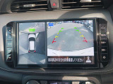 アラウンドビューモニターが装備されてるから、駐車場での車庫入れや、狭い道での走行もカメラで確認が出来るので安心。
