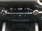 エアコンはオートエアコンです☆快適な空間で運転していただけます☆