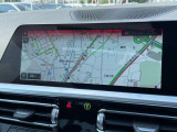 国道1号線に沿い横浜市営地下鉄「三ッ沢上町駅」から徒歩約10分。 BMW Premium Selection 横浜三ッ沢店 / 〒240-0062神奈川県横浜市保土ヶ谷区岡沢町322-3 / TEL:045-612-8488