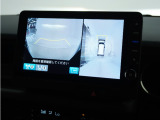 ◆マルチビューカメラシステム◆運転席から見づらい前後左右を、ナビ画面の映像で確認。見通しの悪い交差点や狭い道でのすれ違い、駐車などをサポートします。