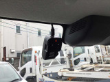 今話題のドライブレコーダーも付いています。