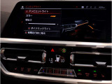 純正HDDナビはワイド画面で視認性も良く、2画面切り替えetc機能も充実しております。