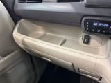 豊富に在庫を取り揃えています。 軽自動車からミニバン、セダン、SUV、話題のハイブリッド車などなど続々入荷中です!